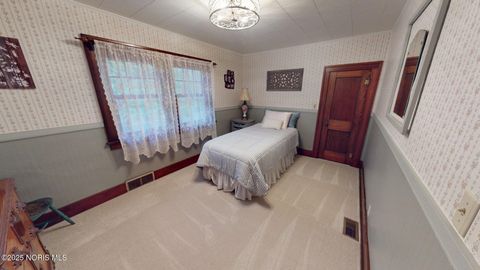 Tiny photo for 2137 Drouillard Road, Northwood, OH 43619 (MLS # 10000561)