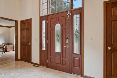 Tiny photo for 4816 Sunwood Drive, Toledo, OH 43623 (MLS # 10001079)