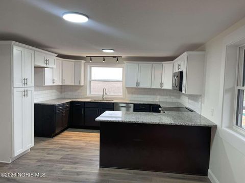 Tiny photo for 2851 N State Route 66, Defiance, OH 43512 (MLS # 10002882)