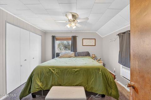 Tiny photo for 645 W Madison Street, Gibsonburg, OH 43431 (MLS # 10006127)