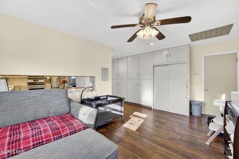 Tiny photo for 645 W Madison Street, Gibsonburg, OH 43431 (MLS # 10006127)