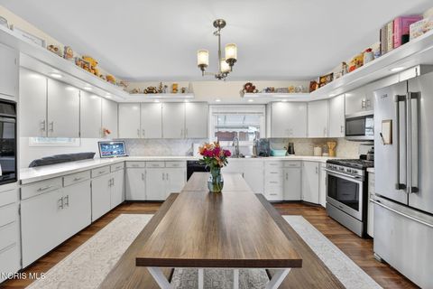 Tiny photo for 645 W Madison Street, Gibsonburg, OH 43431 (MLS # 10006127)