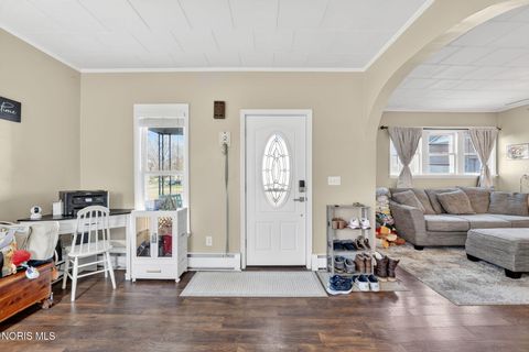 Tiny photo for 645 W Madison Street, Gibsonburg, OH 43431 (MLS # 10006127)