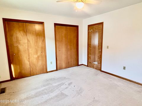 Tiny photo for 4269 Townhouse Drive # D, Oregon, OH 43616 (MLS # 10002388)