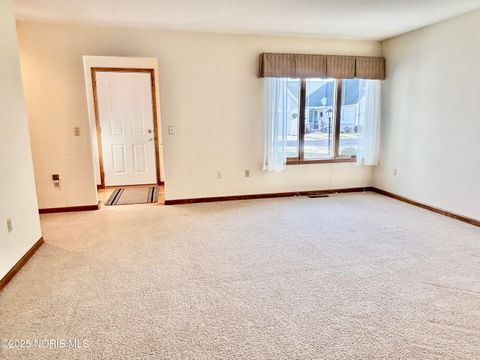 Tiny photo for 4269 Townhouse Drive # D, Oregon, OH 43616 (MLS # 10002388)