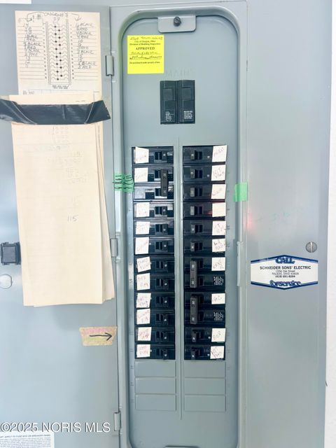 Tiny photo for 4269 Townhouse Drive # D, Oregon, OH 43616 (MLS # 10002388)