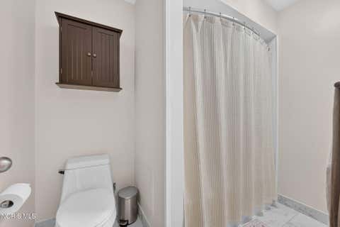 Tiny photo for 6544 Kingsbridge Drive # 4, Sylvania, OH 43560 (MLS # 10011449)