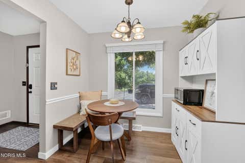 Tiny photo for 6544 Kingsbridge Drive # 4, Sylvania, OH 43560 (MLS # 10011449)