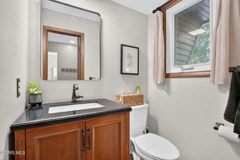 Tiny photo for 6544 Kingsbridge Drive # 4, Sylvania, OH 43560 (MLS # 10011449)