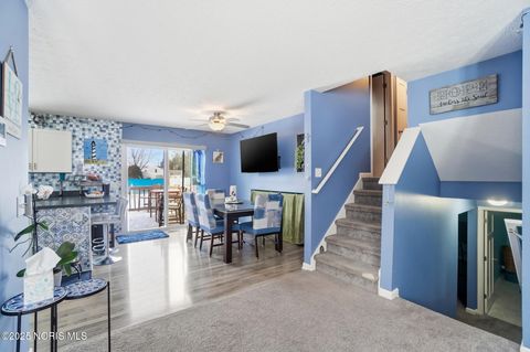 Tiny photo for 29411 Mabel Street, Millbury, OH 43447 (MLS # 10001956)