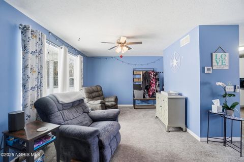 Tiny photo for 29411 Mabel Street, Millbury, OH 43447 (MLS # 10001956)