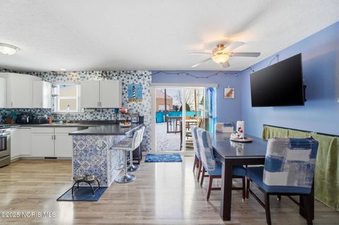 Tiny photo for 29411 Mabel Street, Millbury, OH 43447 (MLS # 10001956)