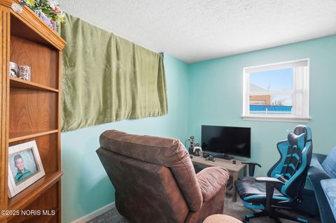 Tiny photo for 29411 Mabel Street, Millbury, OH 43447 (MLS # 10001956)