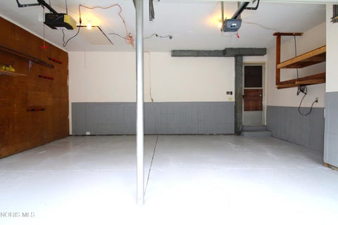 Tiny photo for 2302 Country Squire Lane, Toledo, OH 43615 (MLS # 10009310)