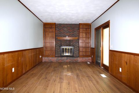 Tiny photo for 2302 Country Squire Lane, Toledo, OH 43615 (MLS # 10009310)