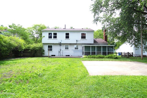 Tiny photo for 2302 Country Squire Lane, Toledo, OH 43615 (MLS # 10009310)