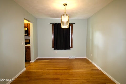 Tiny photo for 2302 Country Squire Lane, Toledo, OH 43615 (MLS # 10009310)