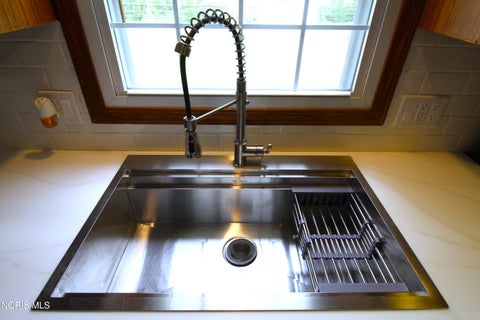 Tiny photo for 2302 Country Squire Lane, Toledo, OH 43615 (MLS # 10009310)