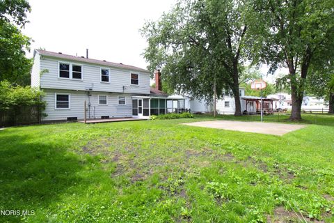 Tiny photo for 2302 Country Squire Lane, Toledo, OH 43615 (MLS # 10009310)