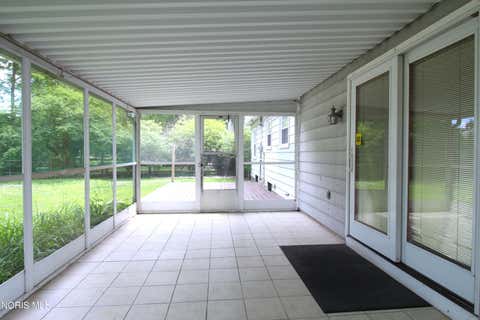 Tiny photo for 2302 Country Squire Lane, Toledo, OH 43615 (MLS # 10009310)