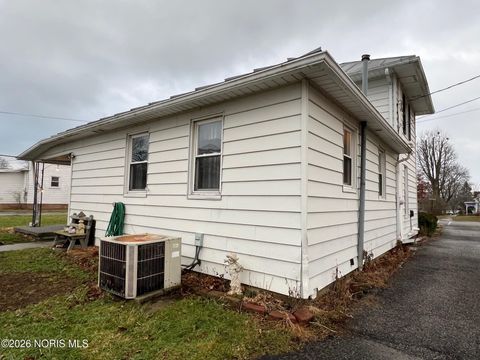 Tiny photo for 432 E Bigelow Street, Upper Sandusky, OH 43351 (MLS # 10002821)