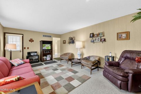 Tiny photo for 4072 Grandview Court, Toledo, OH 43614 (MLS # 10007651)