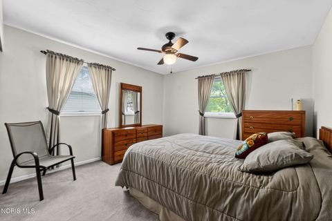 Tiny photo for 4072 Grandview Court, Toledo, OH 43614 (MLS # 10007651)