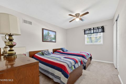 Tiny photo for 4072 Grandview Court, Toledo, OH 43614 (MLS # 10007651)