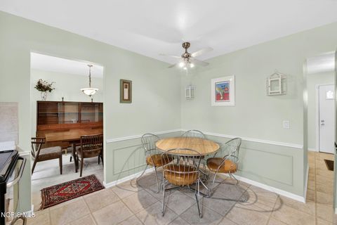 Tiny photo for 4072 Grandview Court, Toledo, OH 43614 (MLS # 10007651)
