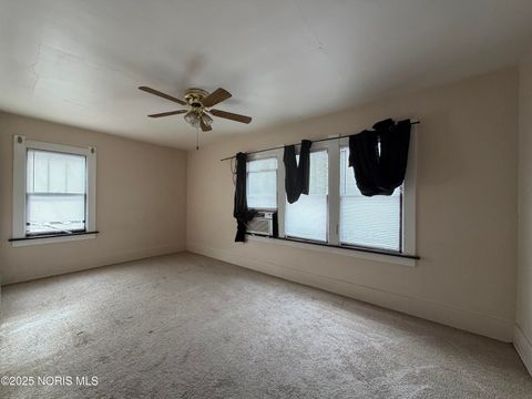 Tiny photo for 1752 Pilgrim Road, Toledo, OH 43607 (MLS # 10001917)