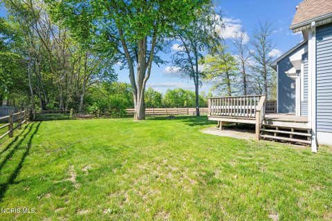Tiny photo for 7403 Cross Ridge Road, Holland, OH 43528 (MLS # 10010094)