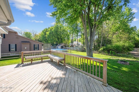 Tiny photo for 7403 Cross Ridge Road, Holland, OH 43528 (MLS # 10010094)