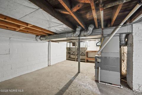 Tiny photo for 310 Jennings Road, Rossford, OH 43460 (MLS # 10003155)