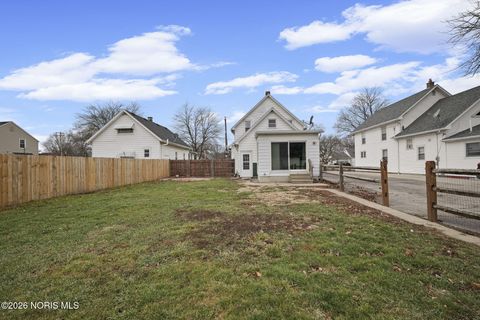 Tiny photo for 310 Jennings Road, Rossford, OH 43460 (MLS # 10003155)