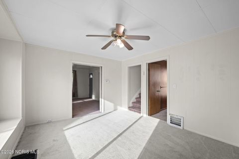 Tiny photo for 310 Jennings Road, Rossford, OH 43460 (MLS # 10003155)