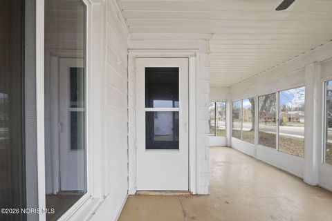 Tiny photo for 310 Jennings Road, Rossford, OH 43460 (MLS # 10003155)