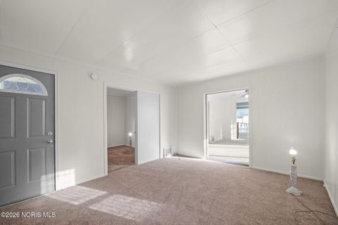 Tiny photo for 310 Jennings Road, Rossford, OH 43460 (MLS # 10003155)