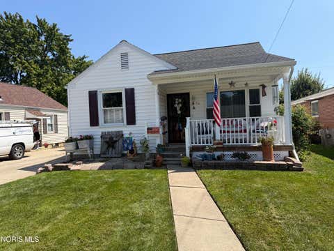 Homes For Sale - 213 N Collinwood Avenue<br/> Fremont, OH 43420