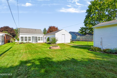 Tiny photo for 213 N Collinwood Avenue, Fremont, OH 43420 (MLS # 10012369)