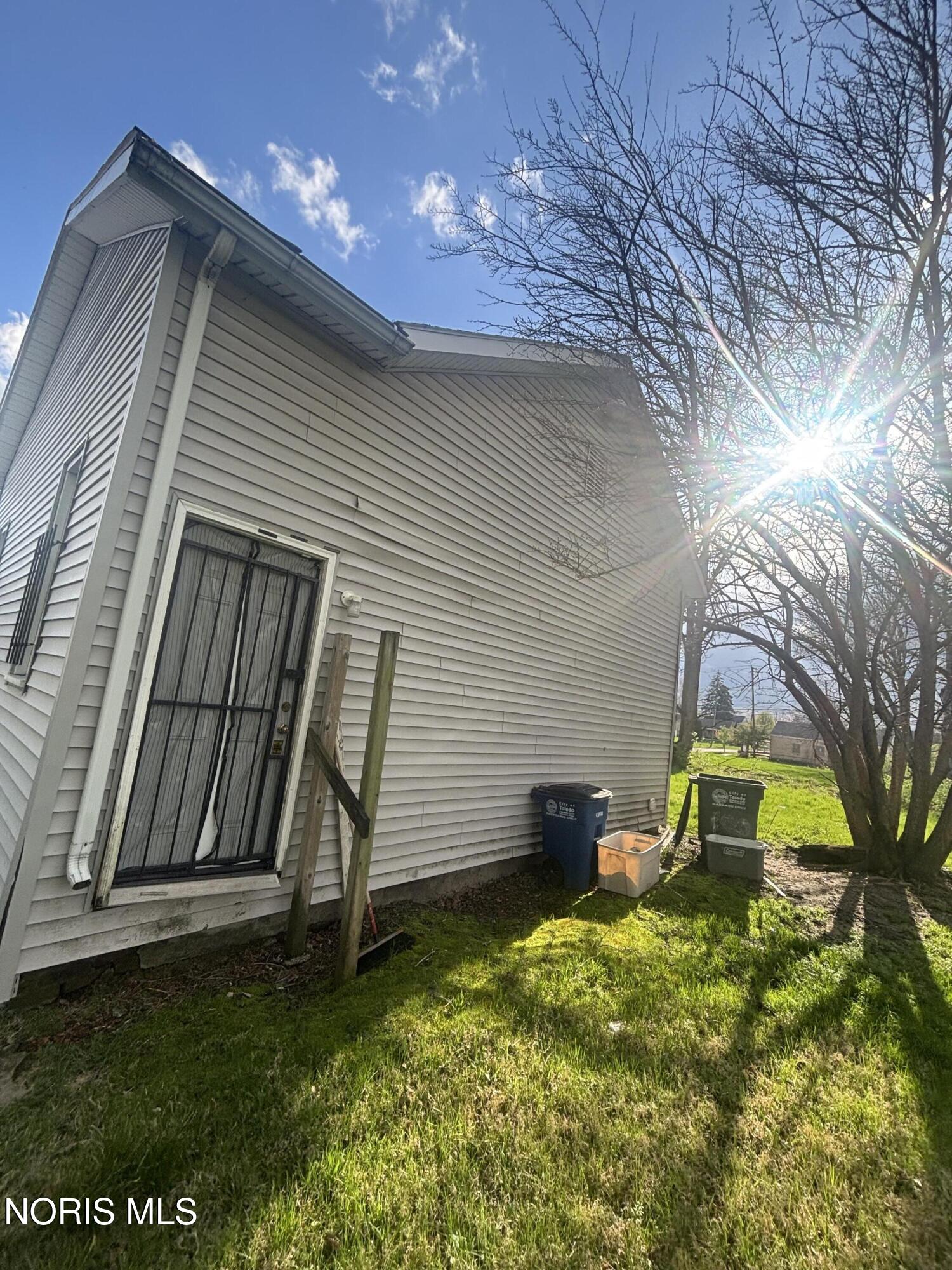 554 Tecumseh Street