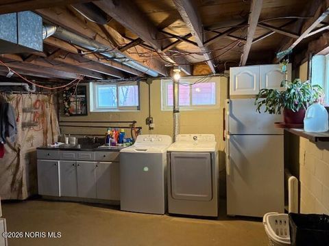 Tiny photo for 2934 S 109th Street, Toledo, OH 43611 (MLS # 10003375)