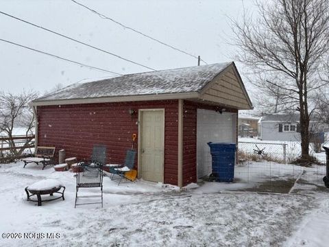 Tiny photo for 2934 S 109th Street, Toledo, OH 43611 (MLS # 10003375)