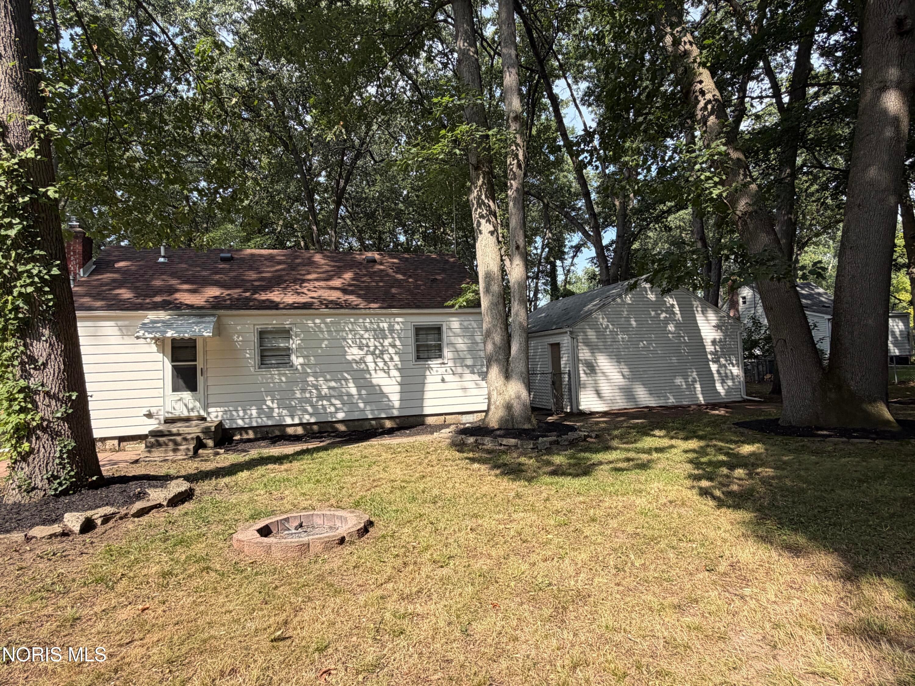 5822 Balfour Road