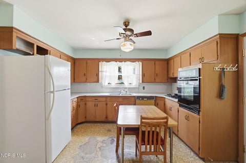 Tiny photo for 4317 Drummond Road, Toledo, OH 43613 (MLS # 10008823)