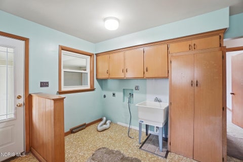 Tiny photo for 4317 Drummond Road, Toledo, OH 43613 (MLS # 10008823)