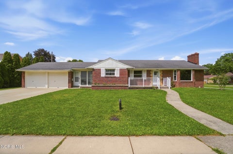 Photo of 4317 Drummond Road, Toledo, OH 43613 (MLS # 10008823)