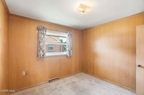 Tiny photo for 4317 Drummond Road, Toledo, OH 43613 (MLS # 10008823)