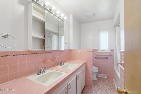 Tiny photo for 4317 Drummond Road, Toledo, OH 43613 (MLS # 10008823)