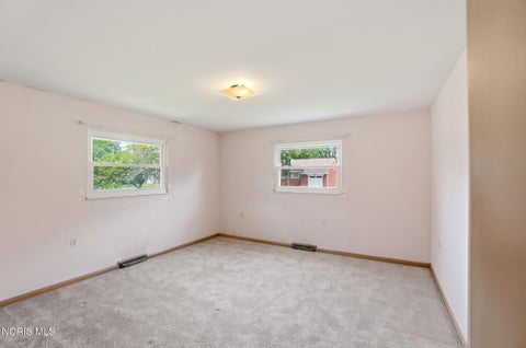 Tiny photo for 4317 Drummond Road, Toledo, OH 43613 (MLS # 10008823)