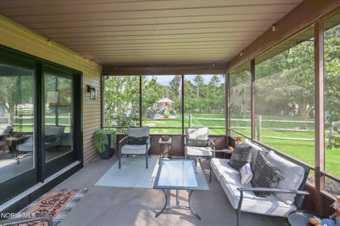 Tiny photo for 6857 Greentree Lane, Maumee, OH 43537 (MLS # 10014210)